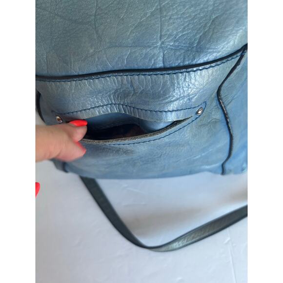 B. Makowsky Blue Leather Distressed Look Crossbody Shoulder Bag Purse - Picture 8 of 10
